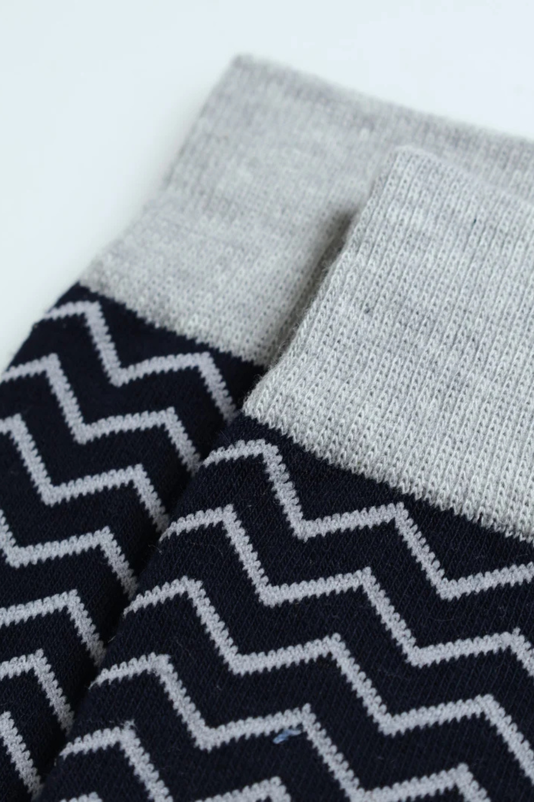 Striped Single Socks - Grey/Navy