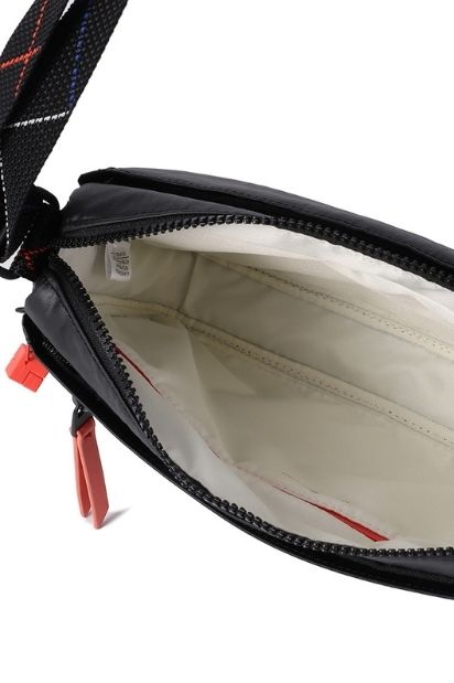 Inner City Medium Shoulder Bag - Coral & Black