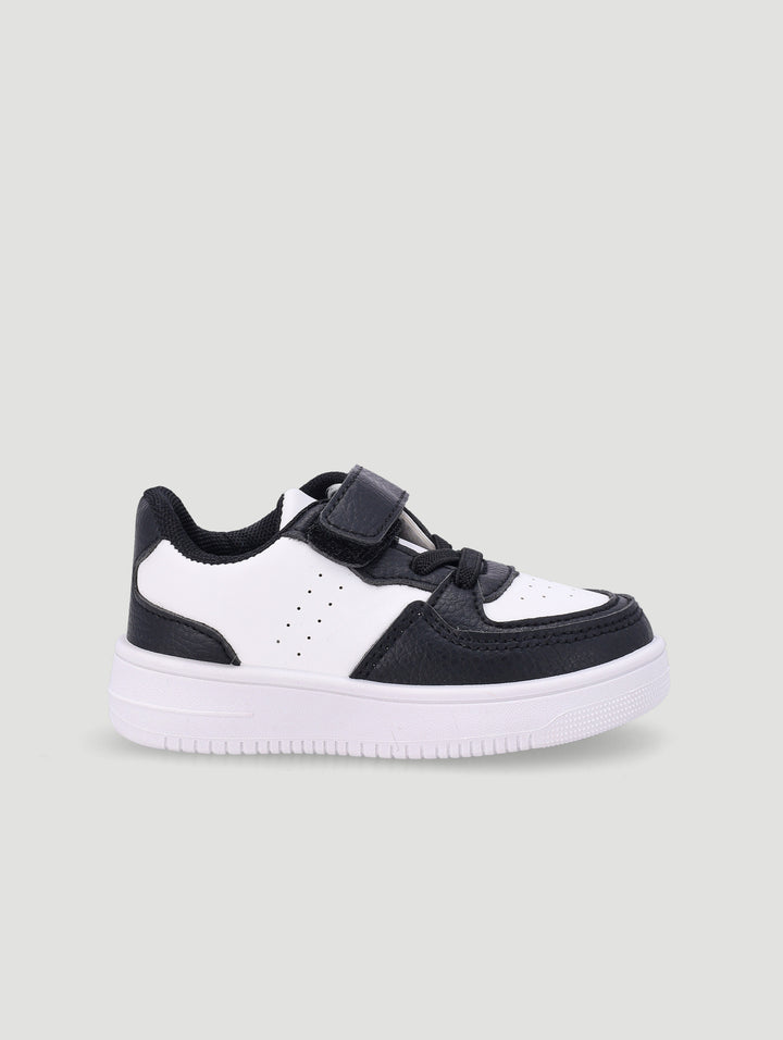 Pre-Boys Court Sneaker - White/Black