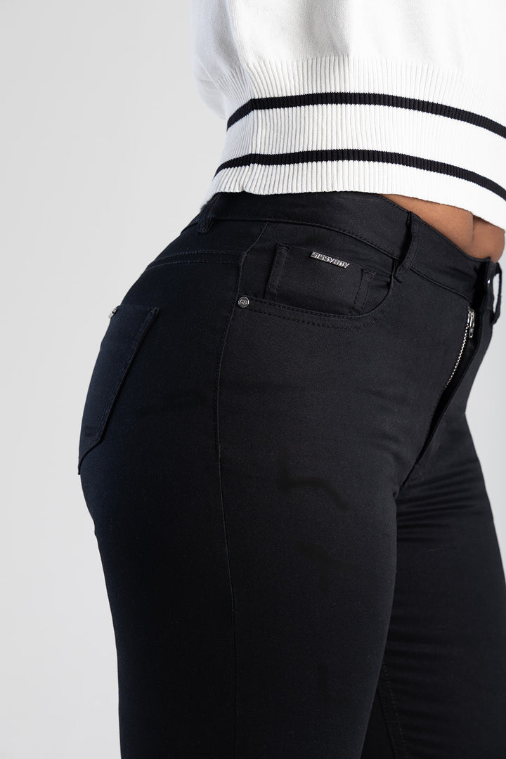 Mid-Waist Skinny Jean - Black