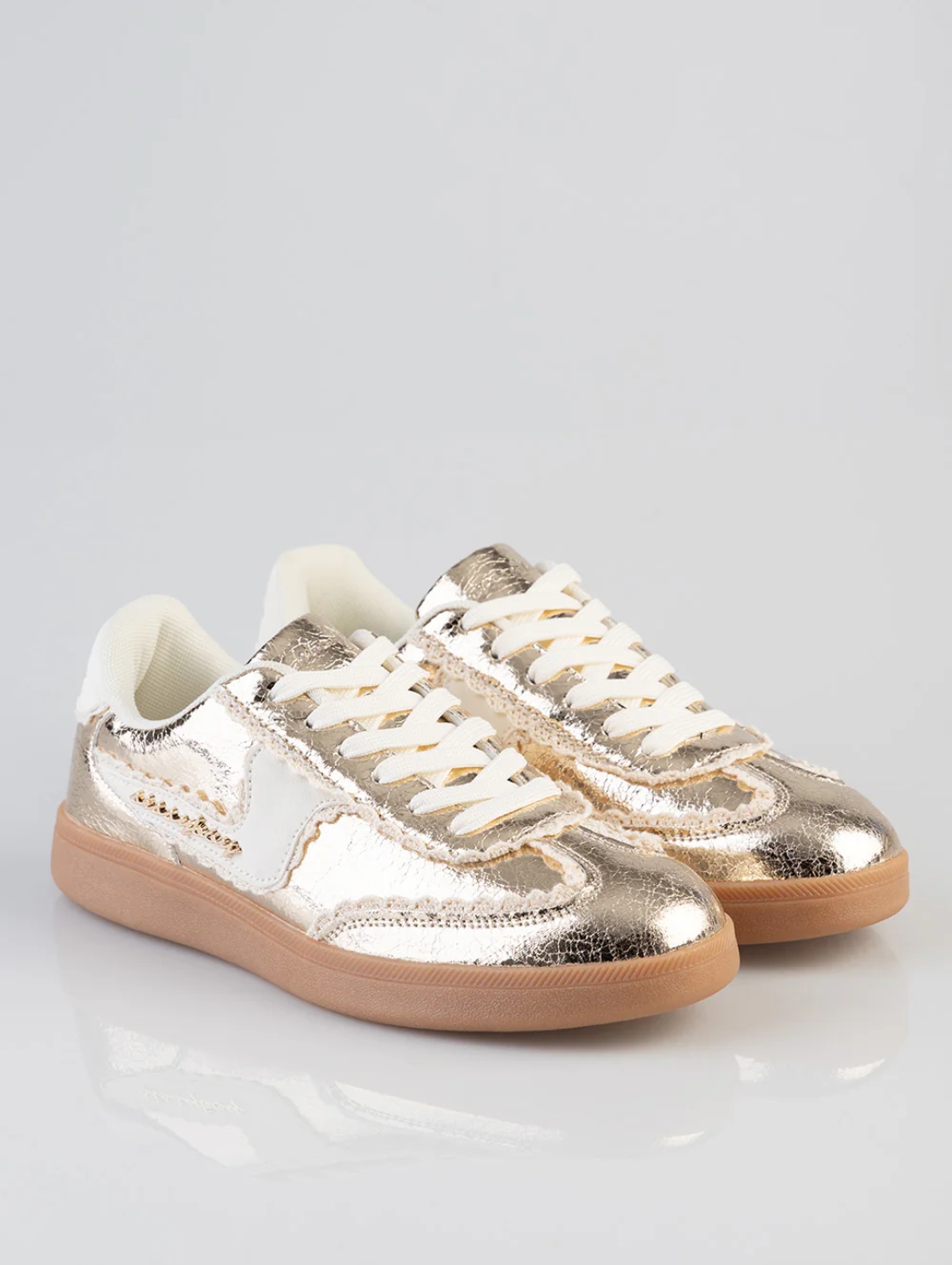 Mylie Textured Sneaker - Gold