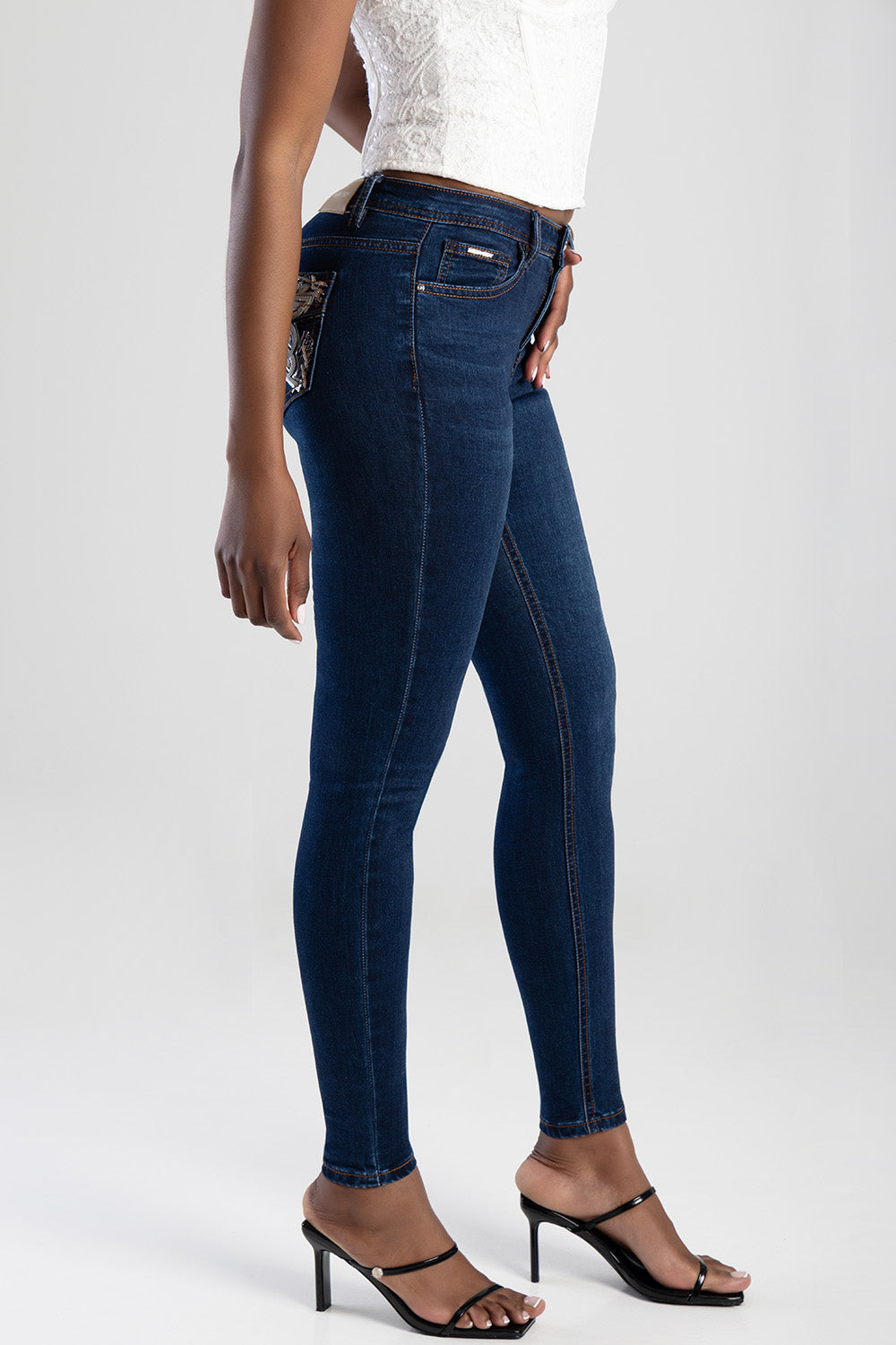 Full Pocket Embroidery Detail Mid Waist Skinny Jean - Dark Blue