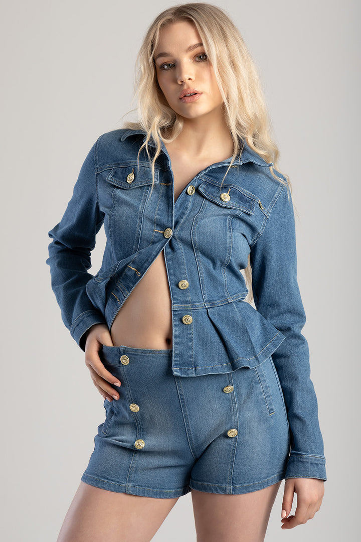 Decorative Button Welt Pocket Shorts - Light Blue