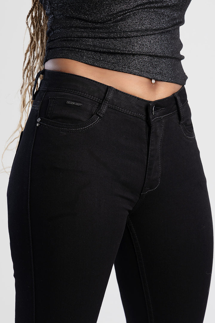 Avery Mid-Waist Basic Skinny Jeans - Black