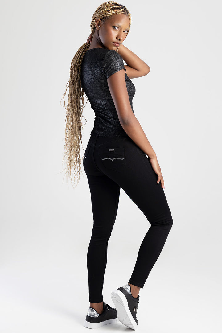 Avery Mid-Waist Basic Skinny Jeans - Black