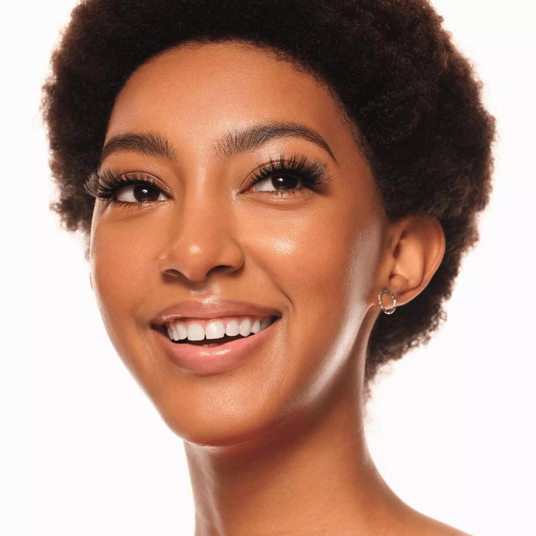 What The Fake False Lashes