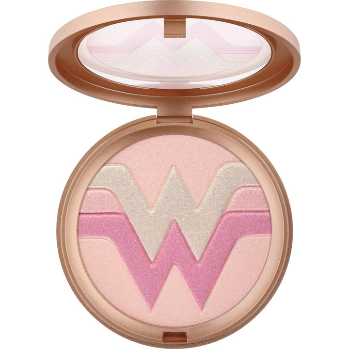 Wonder Woman Multiglow Magic Highlighter