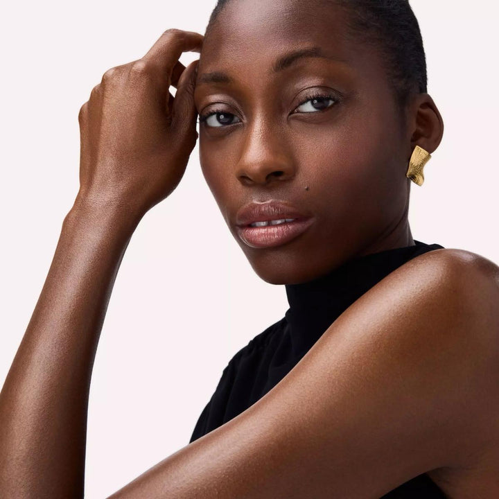 Glam In Gold Dry Oil