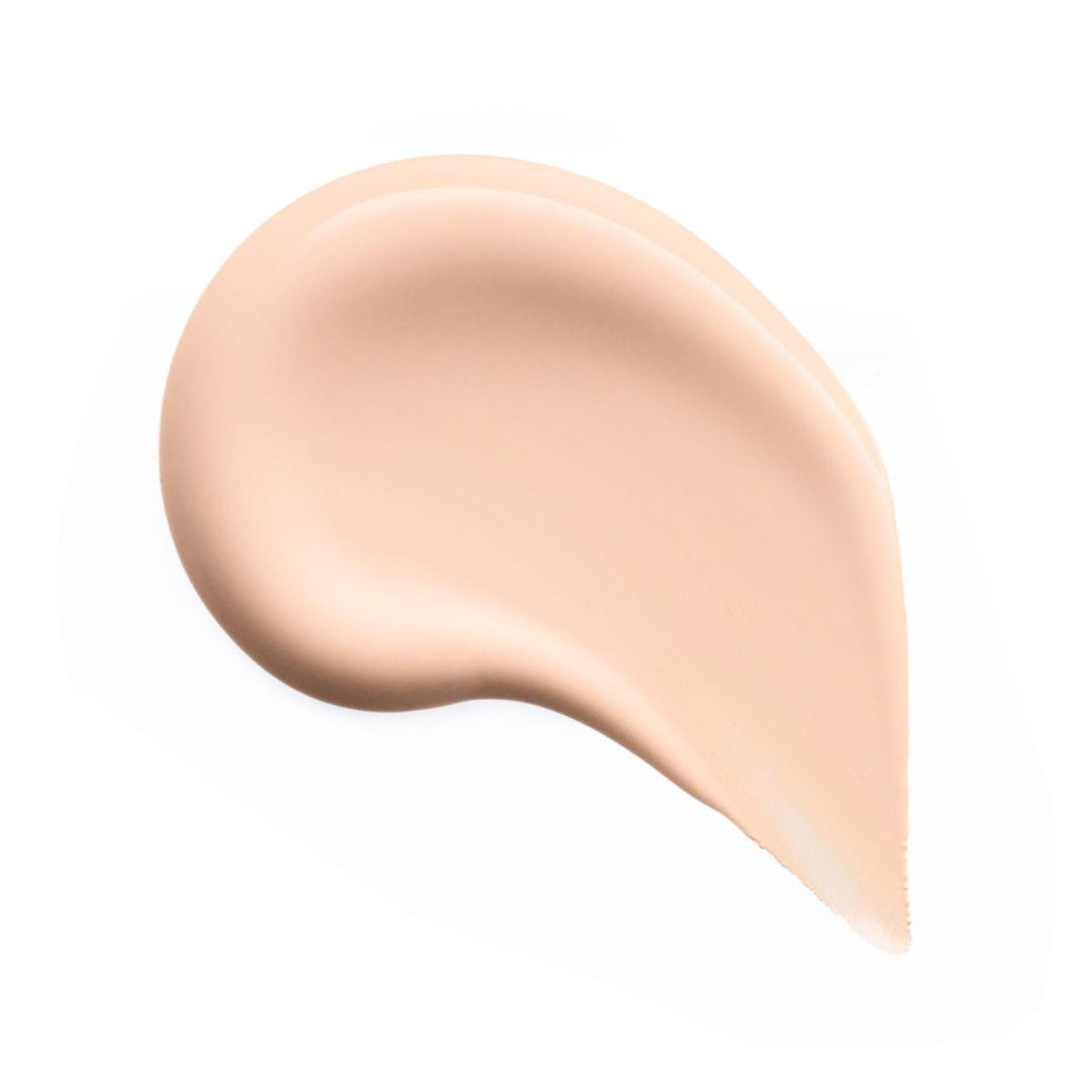 Silky Blur Hydrating Longwear Foundation