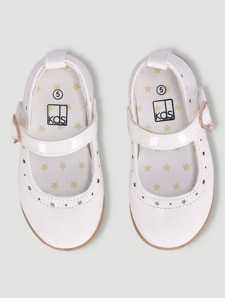 Pre-Girls Charm Comfort Pump - White