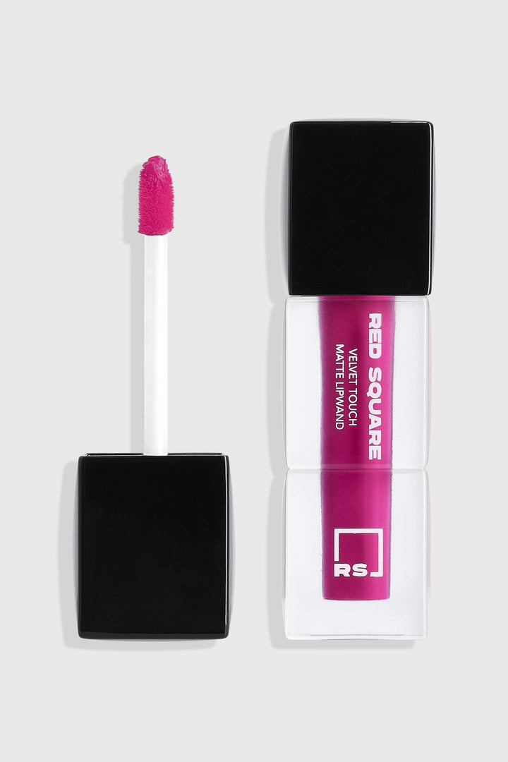 Red Square VELVET TOUCH MATTE LIPWAND