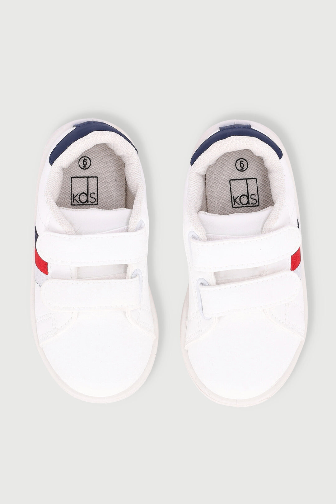 Pre-Boys Side Stripe Sneaker - White