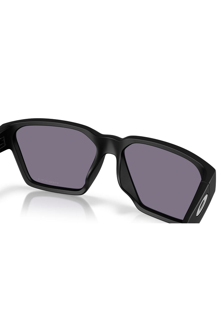 Briza Xl Sunglasses - Black