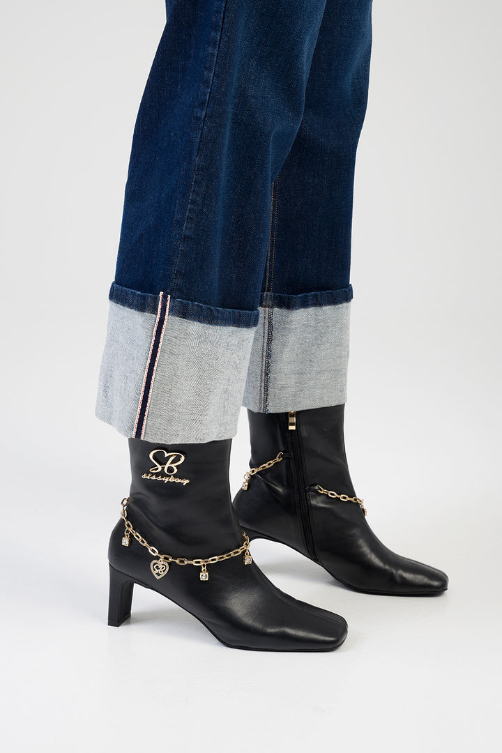 Loana Ankle Chain Detail Heel Boot - Black
