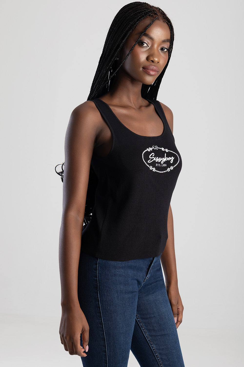 Sleeveless Knit Top With Embroidered Logo Design - Black