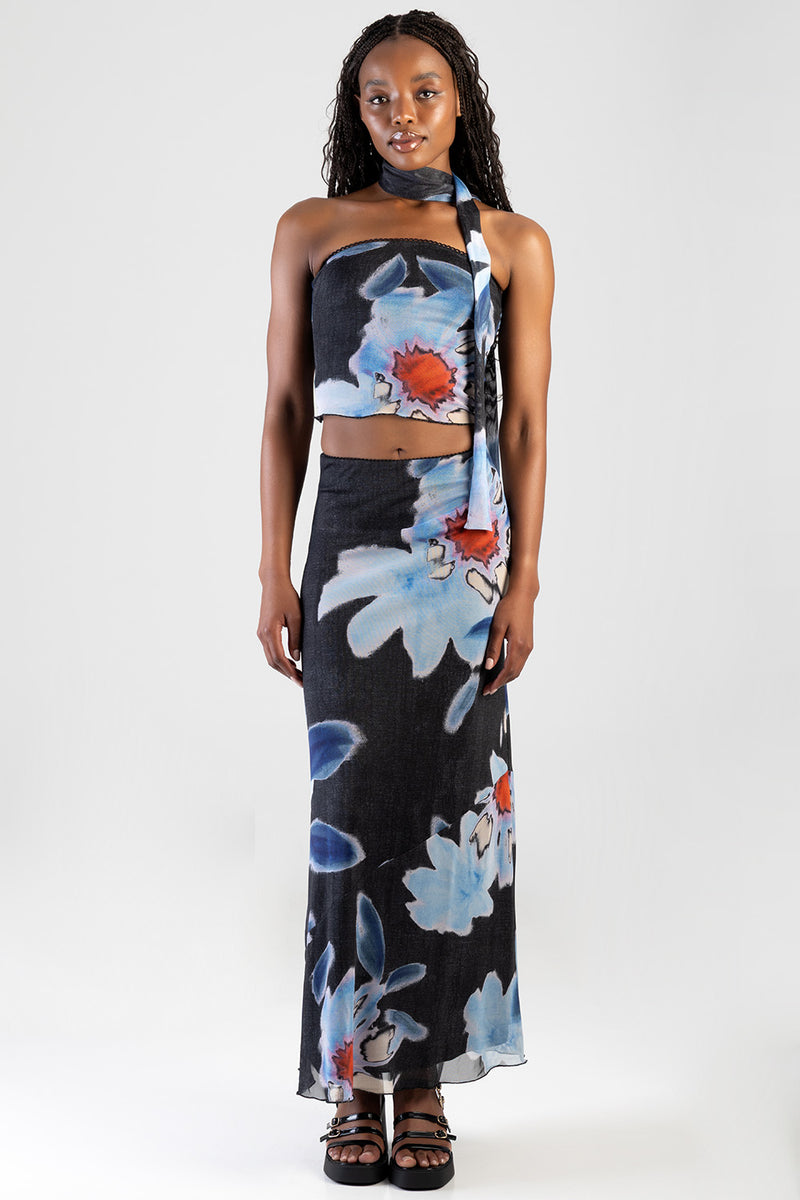 See The Sunrise Maxi Skirt - Black/Blue