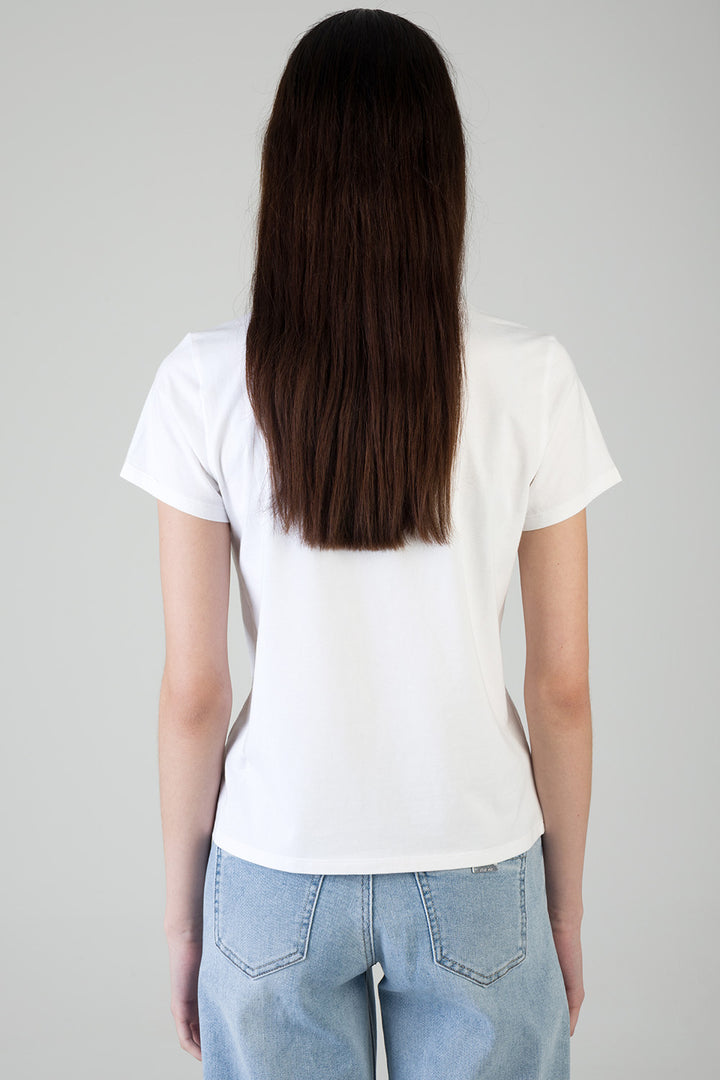 Own It: Regular T-Shirt With Pearl Logo - White