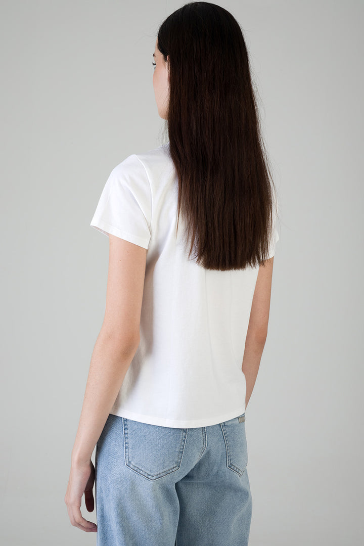 Own It: Regular T-Shirt With Pearl Logo - White