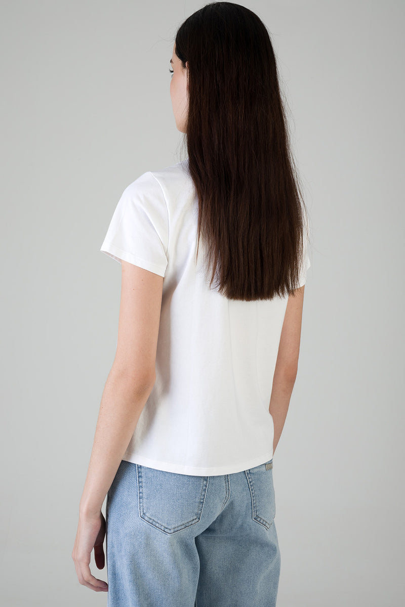 Own It: Regular T-Shirt With Pearl Logo - White