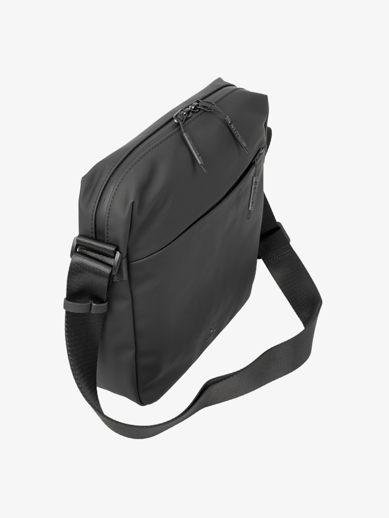 Hydro Crossbody Sling Bag - Black
