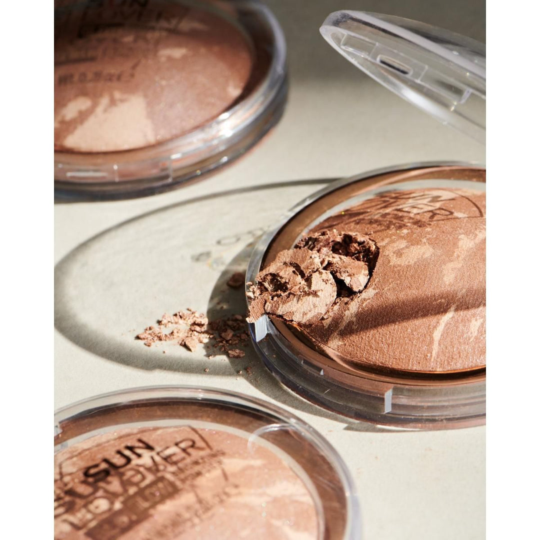 Sun Lover Glow Bronzing Powder