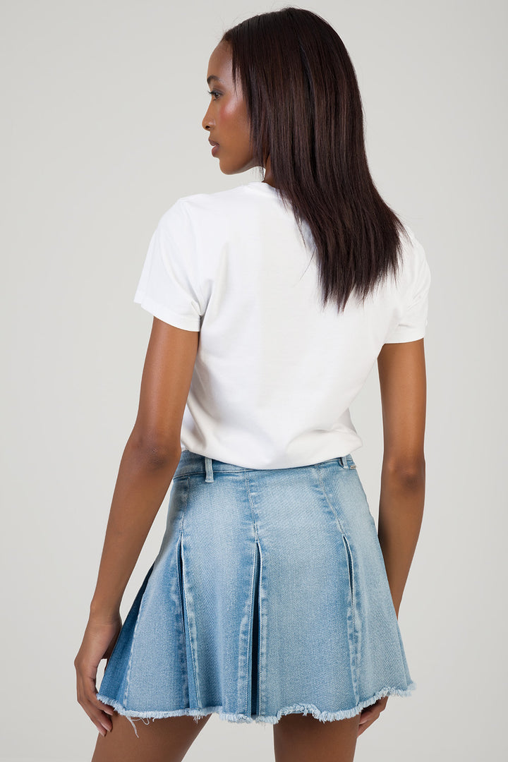 All Eyes On You: Regular T-Shirt With Stud & Bling - White