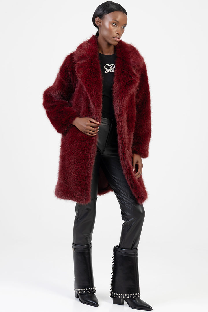 Queen Of Hearts Faux Fur Coat - Burgundy