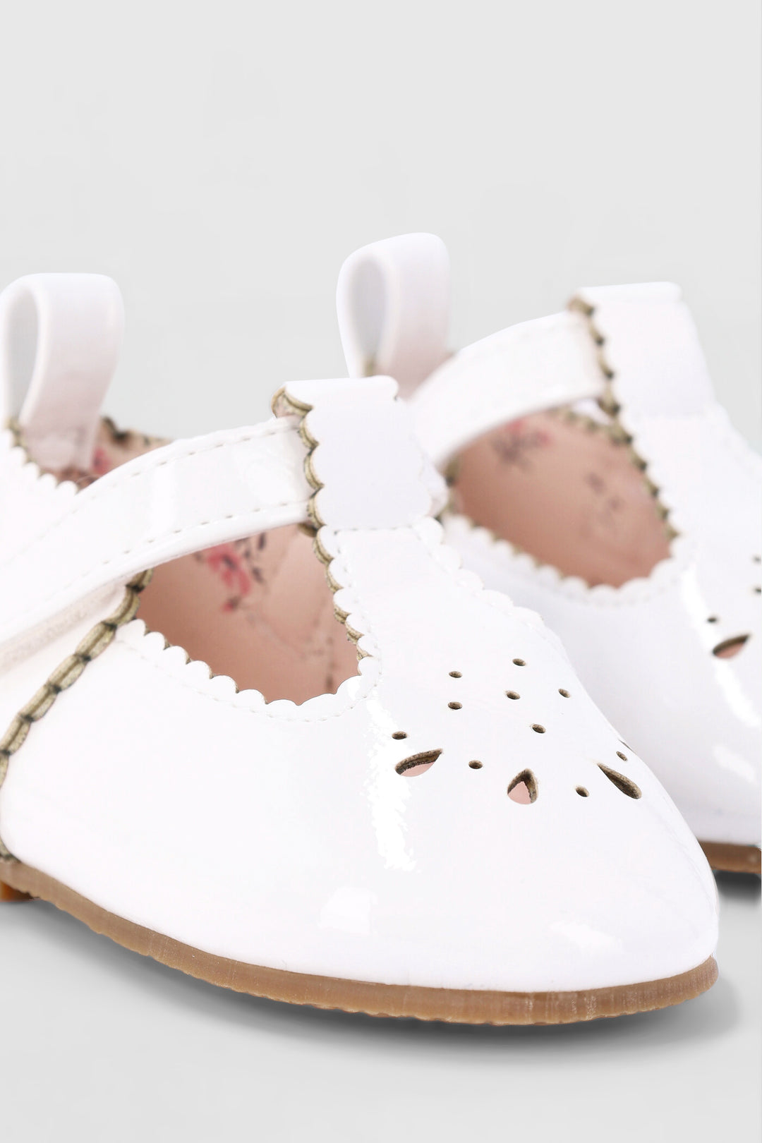 Baby Girls Teardrop T-Bar Pump - White