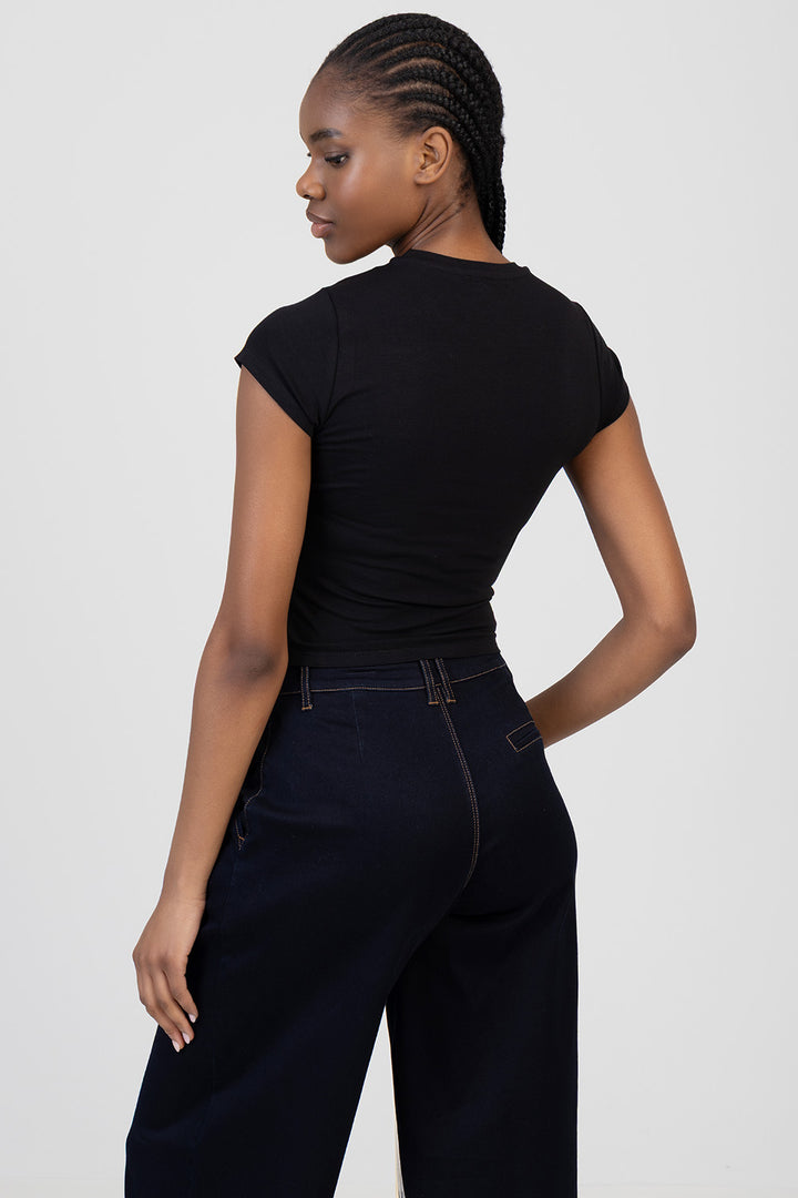 Lexi Basic Baby Tee - Black