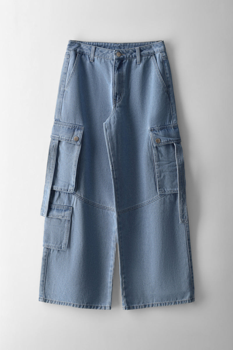 Girls Cargo Strap Wide Leg Denim - Light Wash