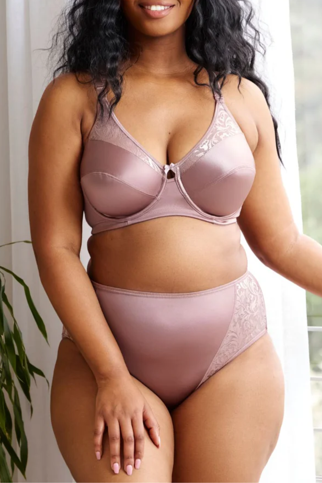Miracle Underwire Racerback Bra - Mocha