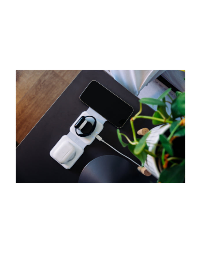 Moov 3 in 1 Foldable Wireless Charger - White