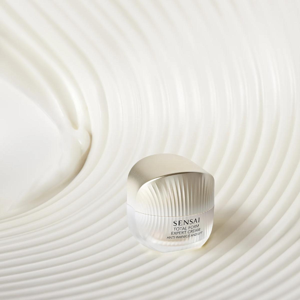 Total Form Expert Cream - Anti Wrinkle & Lift – Edgars