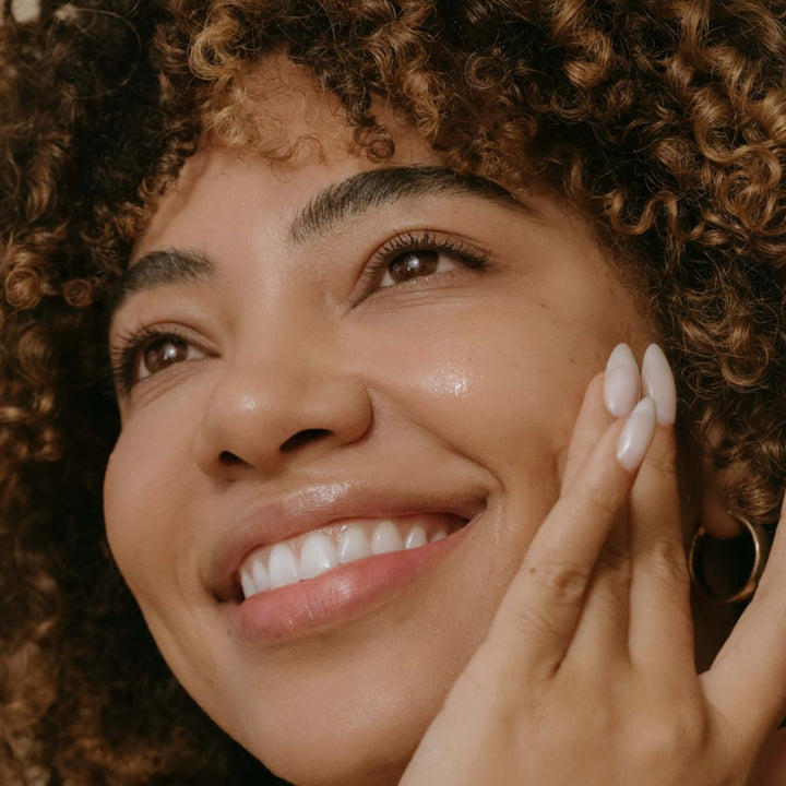 All Glow'D Up - Brighten & Clarify Serum