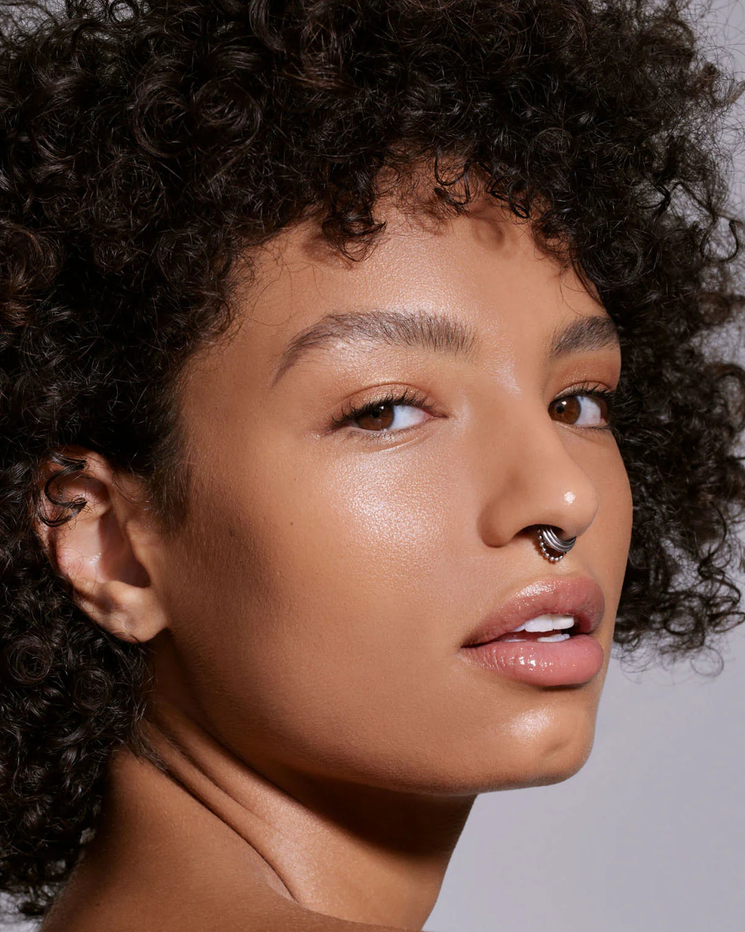 Hydra Vizor Huez Tinted Moisturizer Broad Spectrum Mineral SPF30 Sunscreen