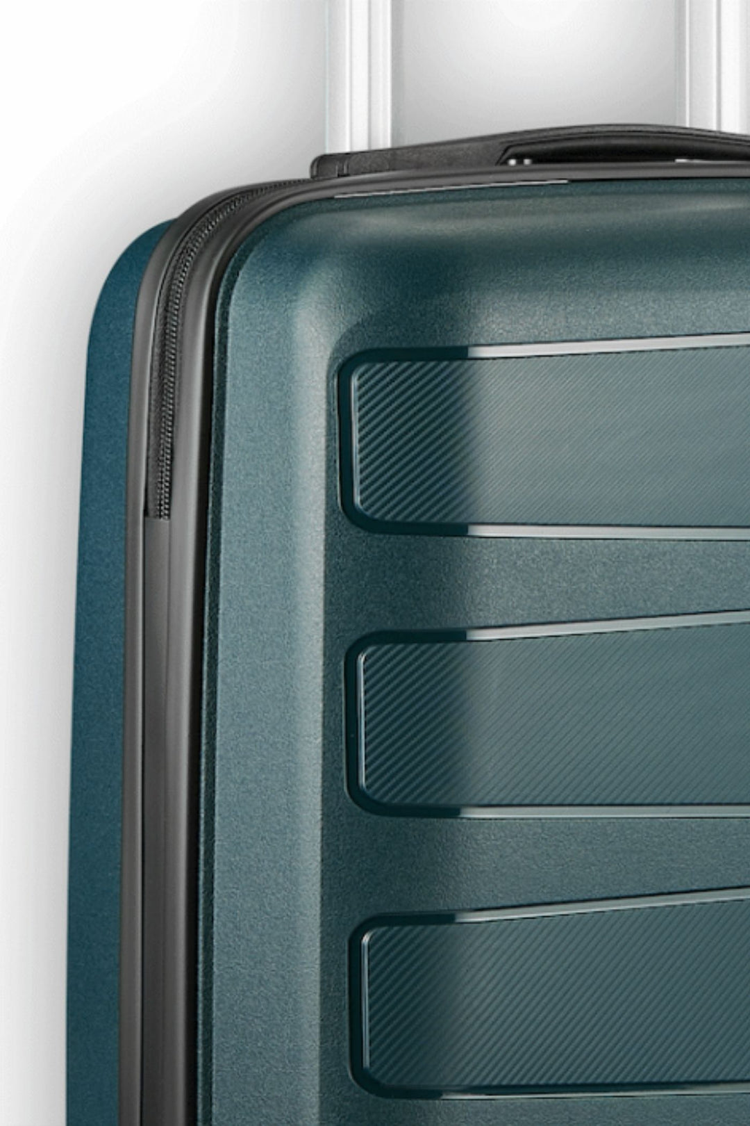Tourer 4-Wheel Spinner Suitcase - Petrol Green