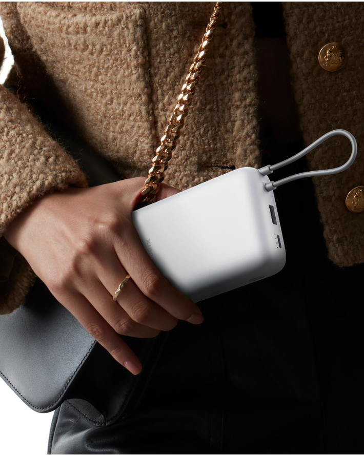 20 000mAh Power Bank (Integrated Cable) - Light Grey