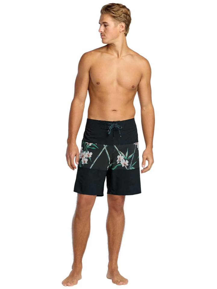 Tribong Pro Shorts - Black