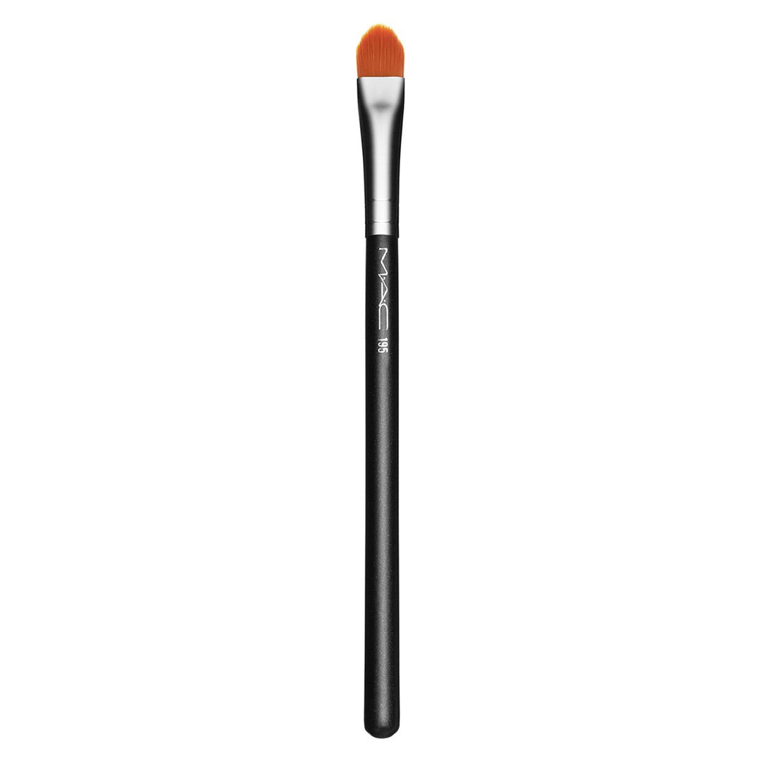 195 Concealer Brush
