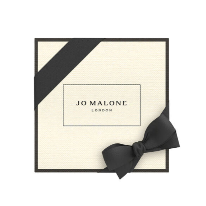 Velvet Rose & Oud Body Crème