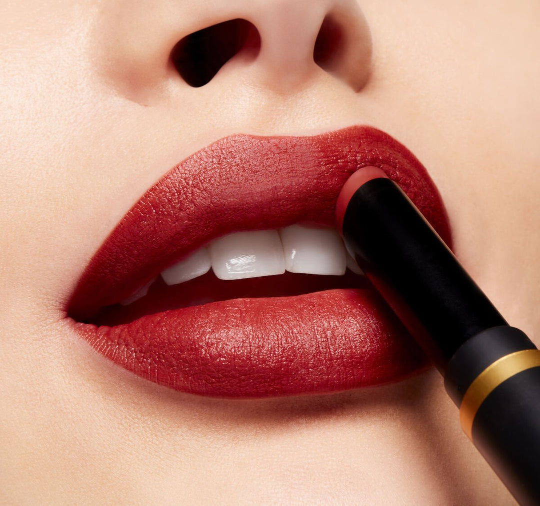 Powderkiss Velvet Blur Slim Stick