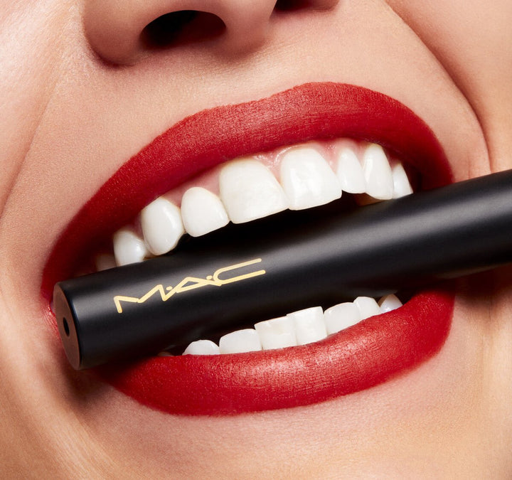 Powderkiss Velvet Blur Slim Stick