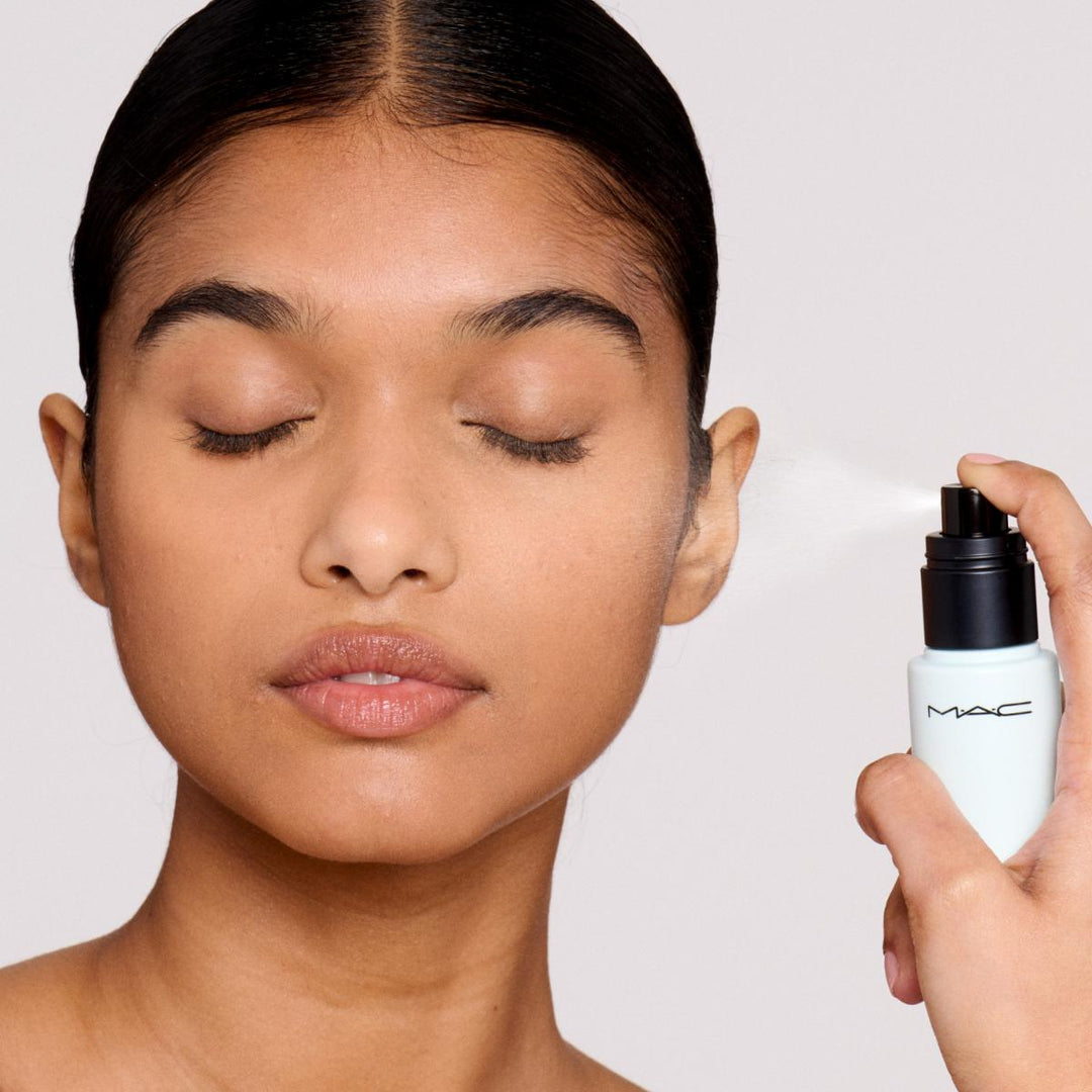 Fix+ Stay Over Matte Setting Spray