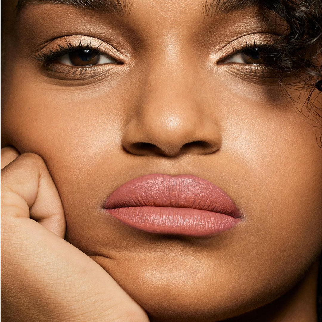 Stunna Lip Paint Longwear Fluid Lip Color