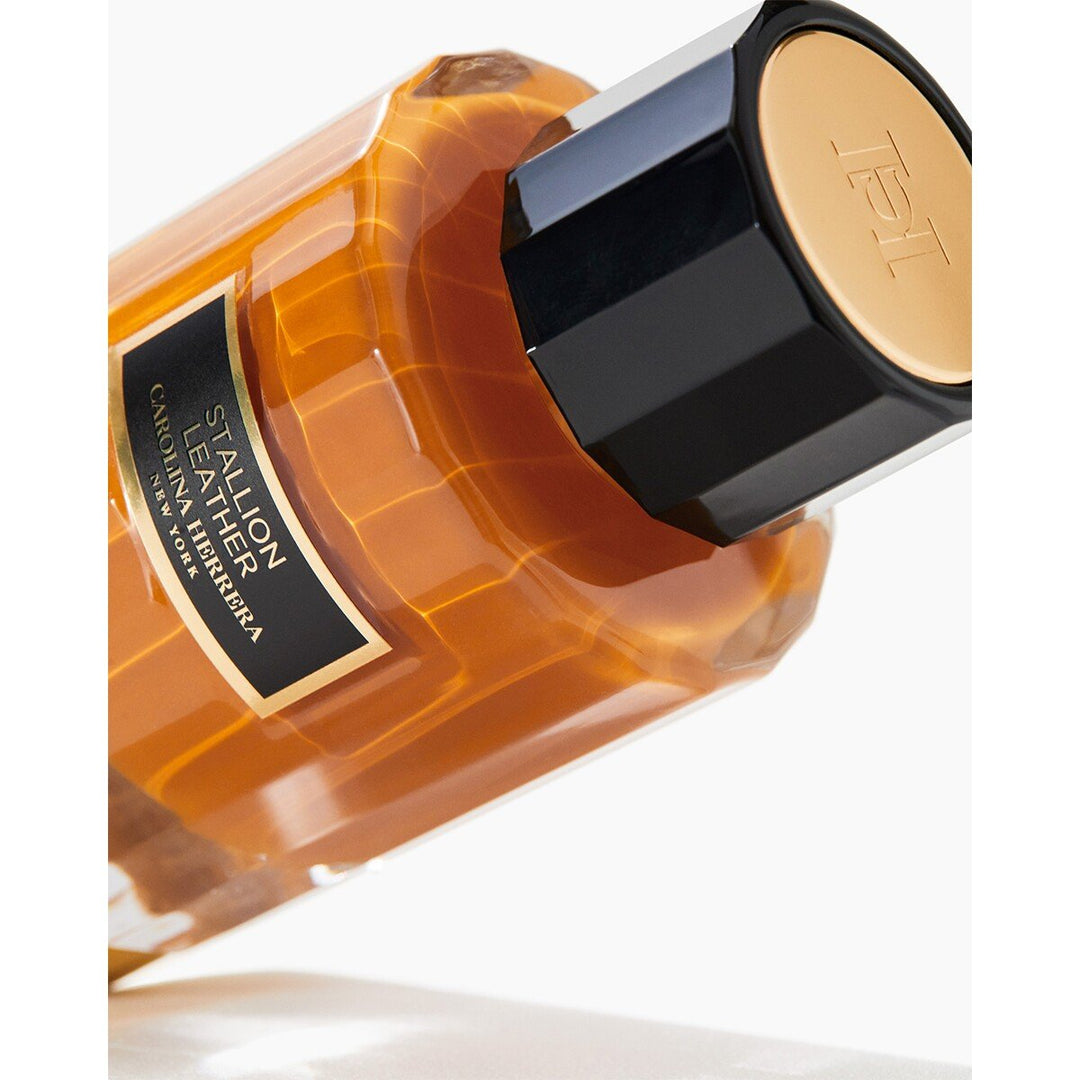 Herrera Confidential Stallion Leather Eau de Parfum