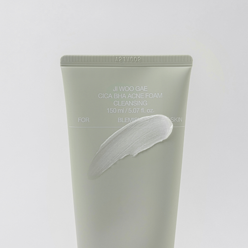 Ji Woo Gae Cica Bha Acne Foam Cleanser