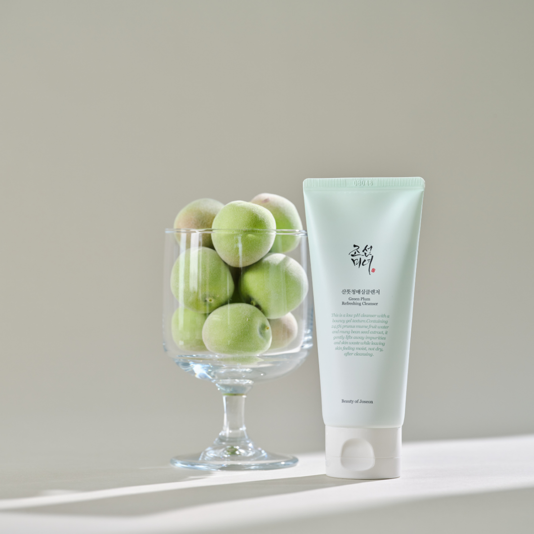 Green Plum Refreshing Cleanser