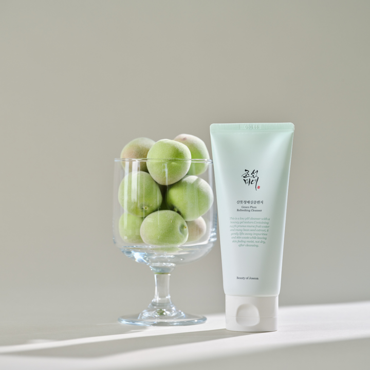 Green Plum Refreshing Cleanser