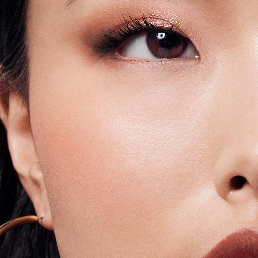 The Sculpting Blush Powder Blush