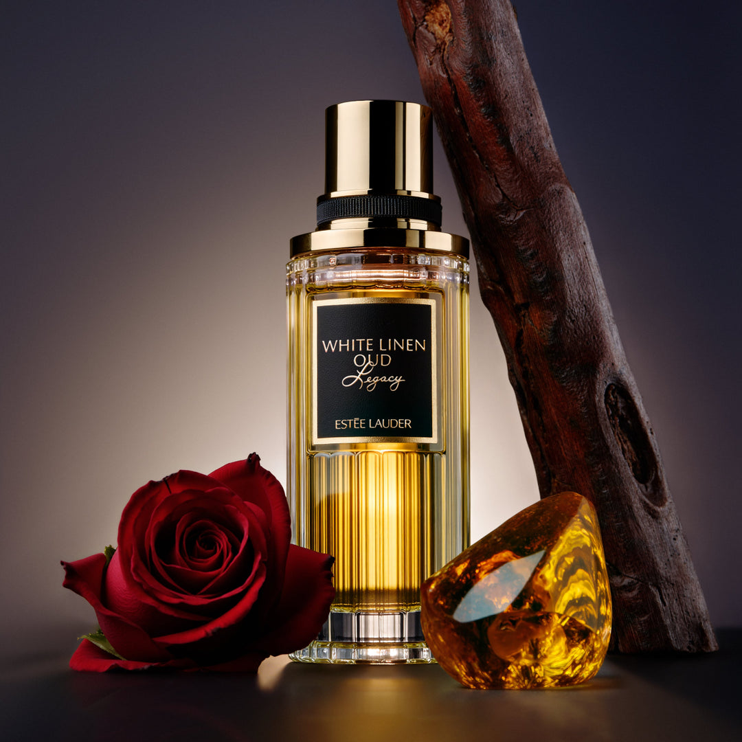 White Linen Oud Legacy Eau de Parfum